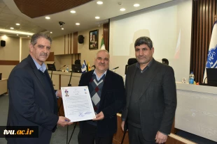 پیمان  مهر ومهارت  

انعقاد تفاهم‌نامه بنیاد حامیان دانشگاه ملی مهارت و خیر نیک‌اندیش خوانساری، آقای امیر هاشمی 6