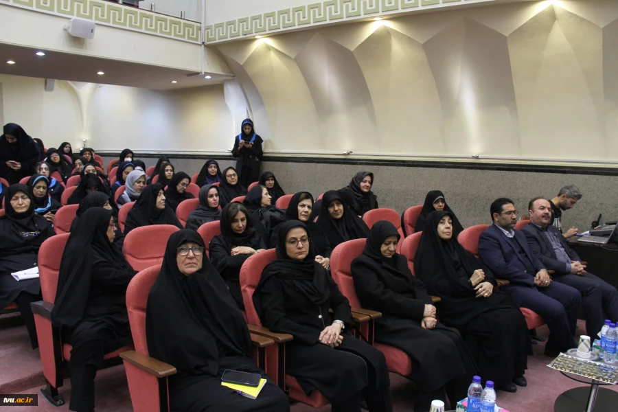 یادبود دکتر عباس صدری 9