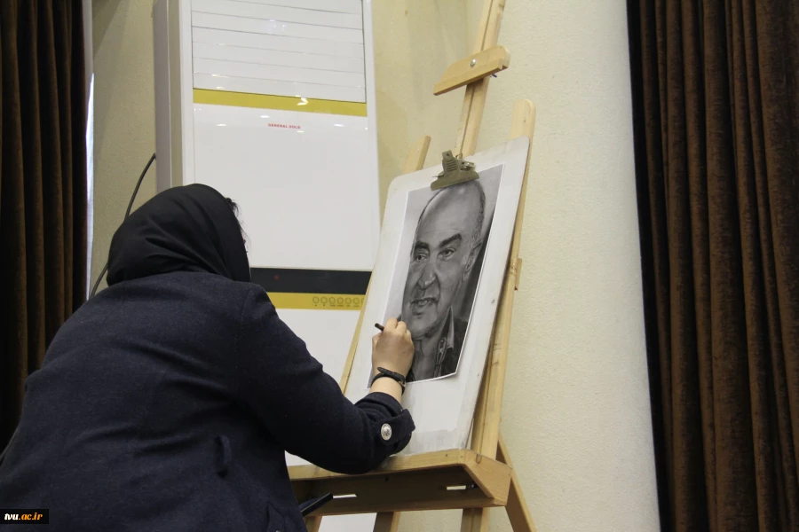 یادبود دکتر عباس صدری 26