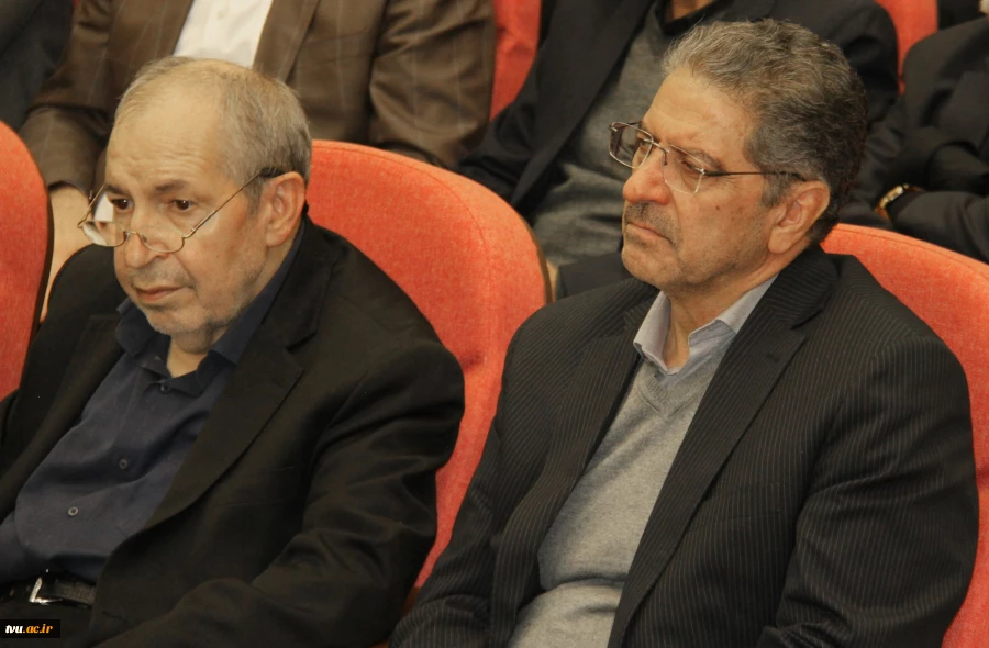 یادبود دکتر عباس صدری 30