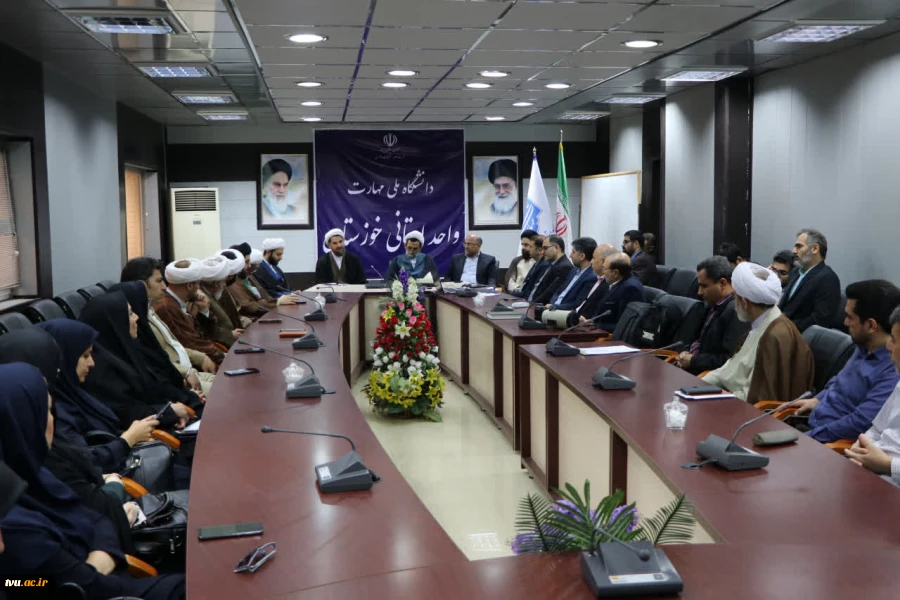آغاز به کار رسمی نهاد نمایندگی مقام معظم رهبری در دانشگاه ملی مهارت خوزستان 5
