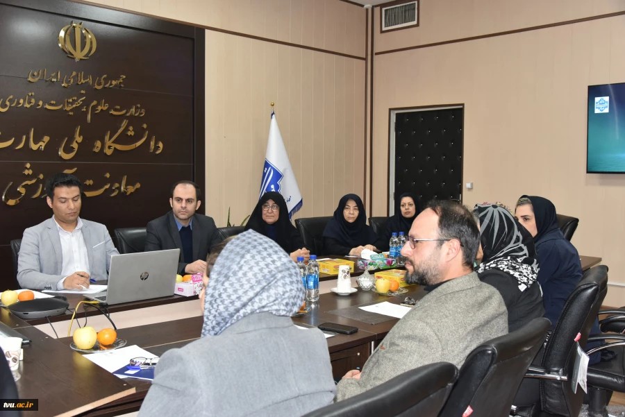 برگزاری نخستین نشست کارگروه تخصصی برنامه ریزی درسی «بلاک‌چین» در دانشگاه ملی مهارت  6