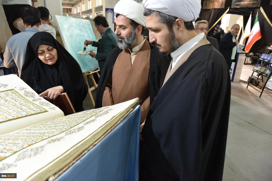 با حضور دکتر زمانی افتتاح شد؛

بخش دانشگاهی سی و سومین نمایشگاه بین‌المللی قرآن کریم با میزبانی دانشگاه ملی مهارت 8