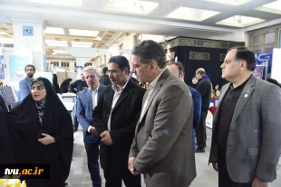 با حضور دکتر زمانی افتتاح شد؛

بخش دانشگاهی سی و سومین نمایشگاه بین‌المللی قرآن کریم با میزبانی دانشگاه ملی مهارت 25