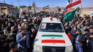 حضور آقای خالدی مدیر کل برنامه بودجه، تحول اداری و بهره وری در مراسم تشییع و خاکسپاری شهید هاشم میری بُقال 5