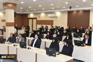 نشست رئیس دانشگاه با کارکنان  5