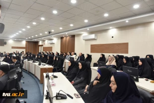 نشست رئیس دانشگاه با کارکنان  14