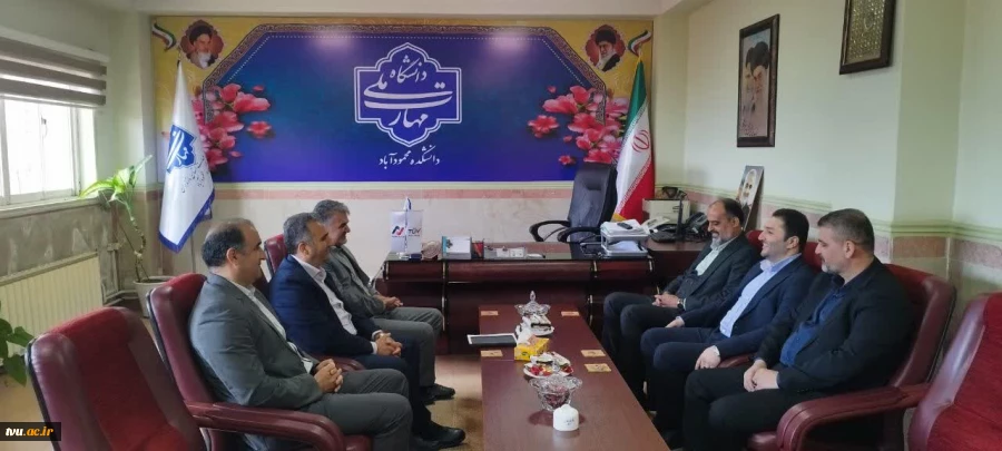 حضور معاون اداری مالی و مدیریت دانشگاه در دانشکده پسران محمودآباد 5