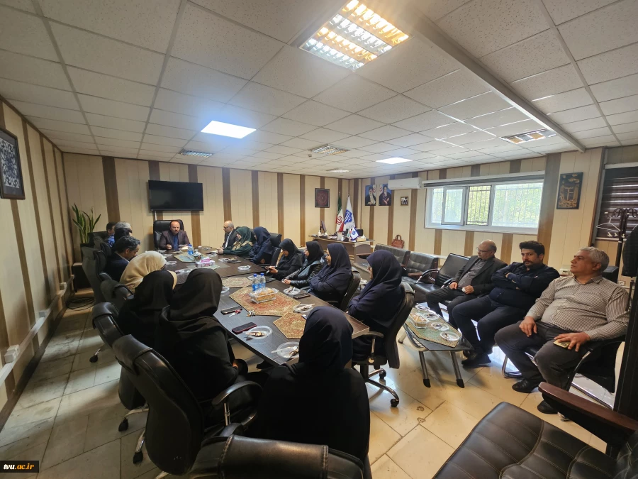 در آستانه سال جدید

دیدار صمیمانه معاون پژوهش و فناوری دانشگاه ملی مهارت با همکاران حوزه پژوهش 2