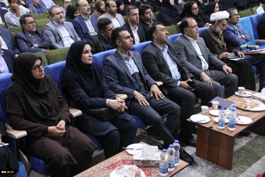 برگزاری جشنواره سرآمدی آموزش دانشگاه ملی مهارت با حضور معاون آموزشی وزارت علوم 51