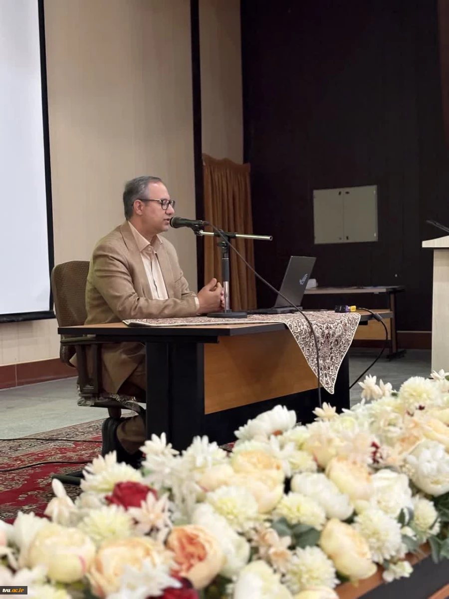با حضور معاون پژوهش و فناوری دانشگاه ملی مهارت برگزار شد؛

آیین تجلیل از سرآمدان آموزشی دانشگاه ملی مهارت استان مرکزی 3