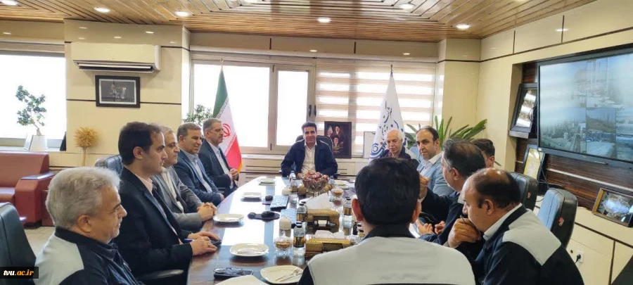 دیدار رئیس دانشگاه ملی مهارت با مدیرعامل پتروشیمی اصفهان 2