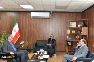 دیدار و گفت‌وگوی دکتر زمانی، رئیس دانشگاه ملی مهارت و دکتر فخر موسوی، مدیرکل حوزه ریاست، روابط عمومی و هماهنگی امور مجلس و استان‌ها با آقای دکتر محمد مهدی فروردین نماینده مردم شریف فراشبند، فیروزآباد، قیر و کارزین عضو کمیسیون عمران مجلس شورای اسلامی 4