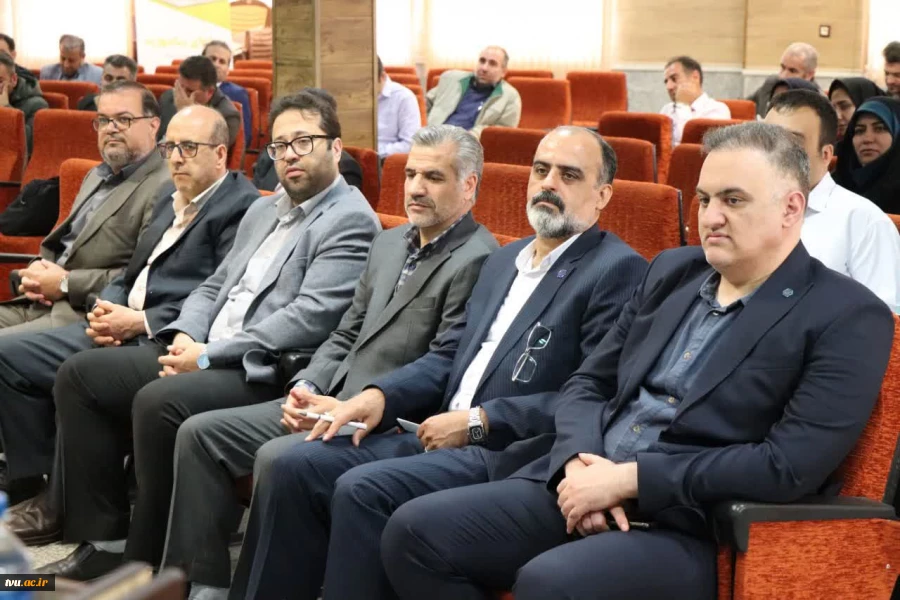 تجلیل از اساتید سرآمد دانشگاه ملی مهارت واحد استانی همدان 7