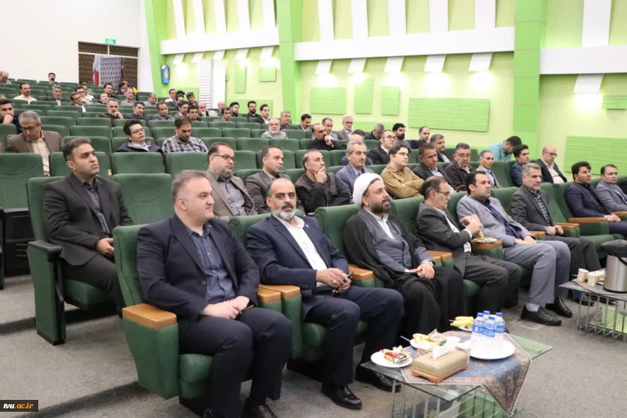 تجلیل از اساتید سرآمد دانشگاه ملی مهارت واحد استانی همدان 8