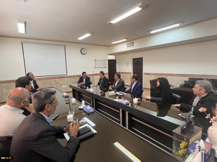 با حضور دکتر جعفری کرمانی‌پور، معاون فرهنگی و دانشجویی: 

آیین تجلیل از سرآمدان دانشگاه ملی مهارت واحد استانی یزد برگزار شد. 12
