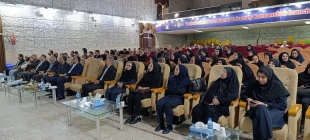 با حضور معاون اداری، مالی و منابع انسانی دانشگاه؛ 

همزمان با تجلیل از سرآمدان آموزشی واحد استانی کرمانشاه، کارگاه کامپیوتر گروه گرافیک افتتاح شد. 7