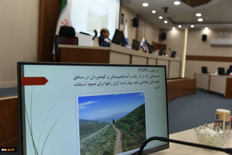 برگزاری نخستین جلسه آموزشی باشگاه کوهنوردی دانشگاه با حضور اعضا