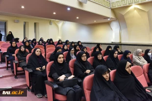 در یادواره شهدای خانواده بزرگ دانشگاه ملی مهارت در جنگ رمضان تأکید شد؛

لزوم بازخوانی سیره شهدا و ثبت میراث ماندگار دفاع مقدس در دانشگاه‌ها 5