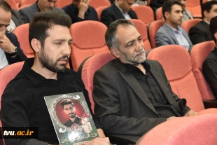 در یادواره شهدای خانواده بزرگ دانشگاه ملی مهارت در جنگ رمضان تأکید شد؛

لزوم بازخوانی سیره شهدا و ثبت میراث ماندگار دفاع مقدس در دانشگاه‌ها 9