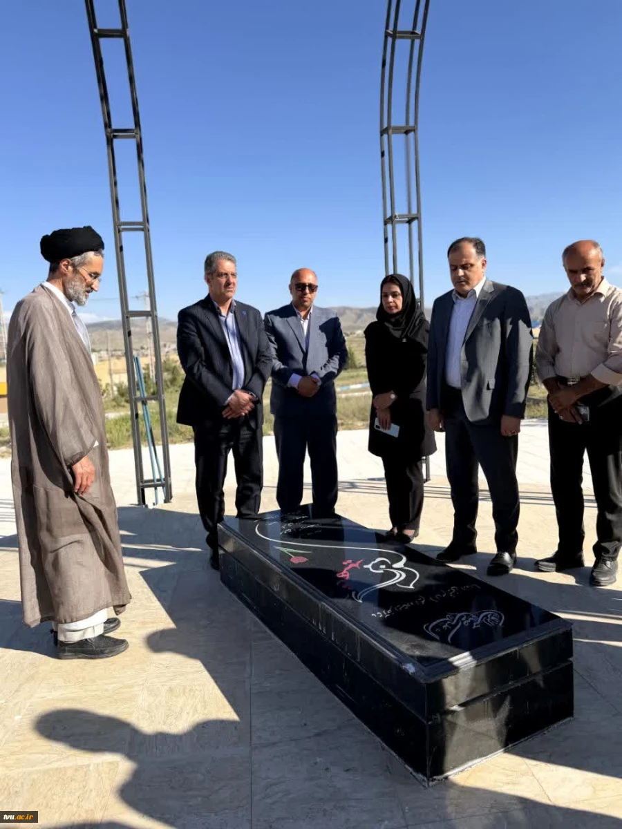 همزمان با بازدید رئیس دانشگاه ملی مهارت از واحد استانی خراسان شمالی؛

سایت کامپیوتری آموزشکده پسران بجنورد دارالفنون افتتاح شد 5