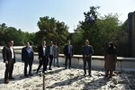 بازدید رئیس دانشگاه ملی مهارت و مدیران ستادی از فضاهای آسیب‌دیده جنگ سوم تحمیلی دانشکده ملی مهارت ولیعصر(عج) 13