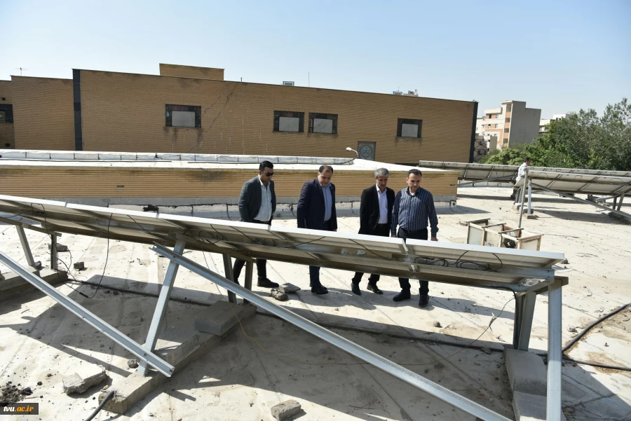 بازدید رئیس دانشگاه ملی مهارت و مدیران ستادی از فضاهای آسیب‌دیده جنگ سوم تحمیلی دانشکده ملی مهارت ولیعصر(عج) 17