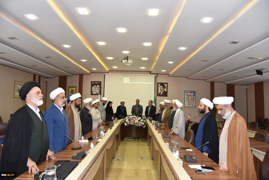 اولین نشست مسئولین دفاتر نهاد نمایندگی مقام معظم رهبری در واحدهای استانی دانشگاه ملی مهارت 2