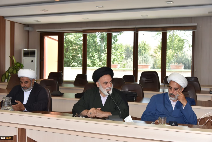 اولین نشست مسئولین دفاتر نهاد نمایندگی مقام معظم رهبری در واحدهای استانی دانشگاه ملی مهارت 21