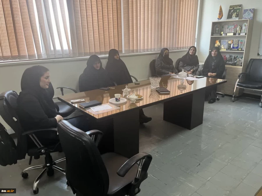 برگزاری جلسه تخصصی «خودمراقبتی و حفظ تعادل جسم و روان» ویژه کارکنان دانشگاه ملی مهارت 4