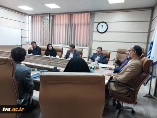 نشست تخصصی بازنگری در ساختار معاونت پژوهش و فناوری دانشگاه با هدف ارتقای کارآمدی سازمانی برگزار شد 4
