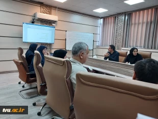 نشست تخصصی بازنگری در ساختار معاونت پژوهش و فناوری دانشگاه با هدف ارتقای کارآمدی سازمانی برگزار شد 5