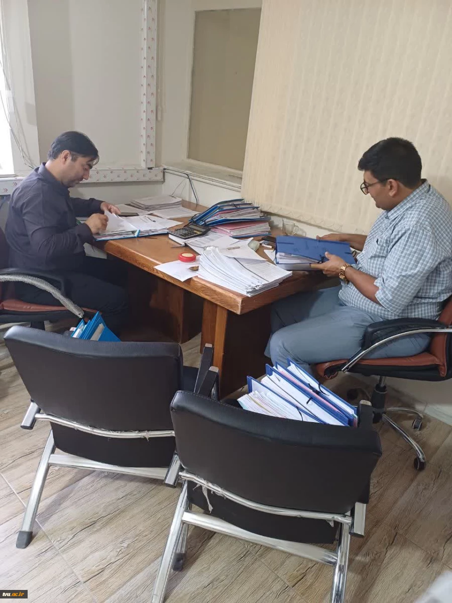 نظارت نمایندگان اداره کل امور مالی بر عملکرد مالی واحد استانی کرمان 3