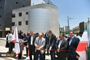 با حضور دکتر زمانی صورت گرفت؛ 

رونمایی از سامانه آموزشی فتوولتاپیک و آغاز به کار همزمان ۱۷ مرکز تخصصی آموزش انرژی خورشیدی در کشور 19