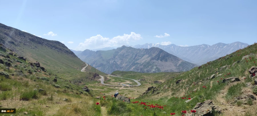 صعود به قله‌های تندرستی و همدلی؛ پیمایش کارکنان دانشگاه ملی مهارت در رینه لاریجان 8