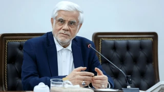 دکتر عارف در دوازدهمین جلسه شورای عالی آموزش و تربیت فنی، حرفه‌ای و مهارتی:

 دکتر و مهندس بیکار داریم، اما تکنسین بیکار نداریم