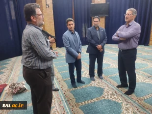 بازدید میدانی دکتر زمانی از روند آماده‌سازی مراکز جهت میزبانی از زائران مراسم وداع و تشییع آقای شهید 2
