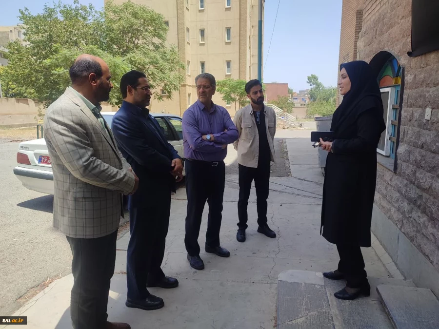 بازدید میدانی دکتر زمانی از روند آماده‌سازی مراکز جهت میزبانی از زائران مراسم وداع و تشییع آقای شهید 10
