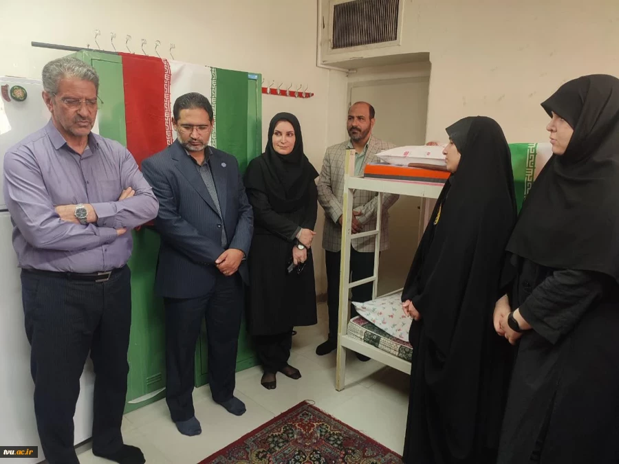 بازدید میدانی دکتر زمانی از روند آماده‌سازی مراکز جهت میزبانی از زائران مراسم وداع و تشییع آقای شهید 11