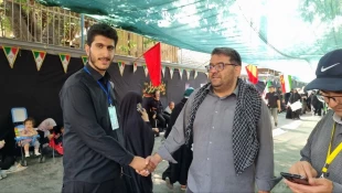برپایی موکب خدمت‌رسانی دانشگاهیان «دانشگاه ملی مهارت» در مسیر وداع با رهبر شهید 6