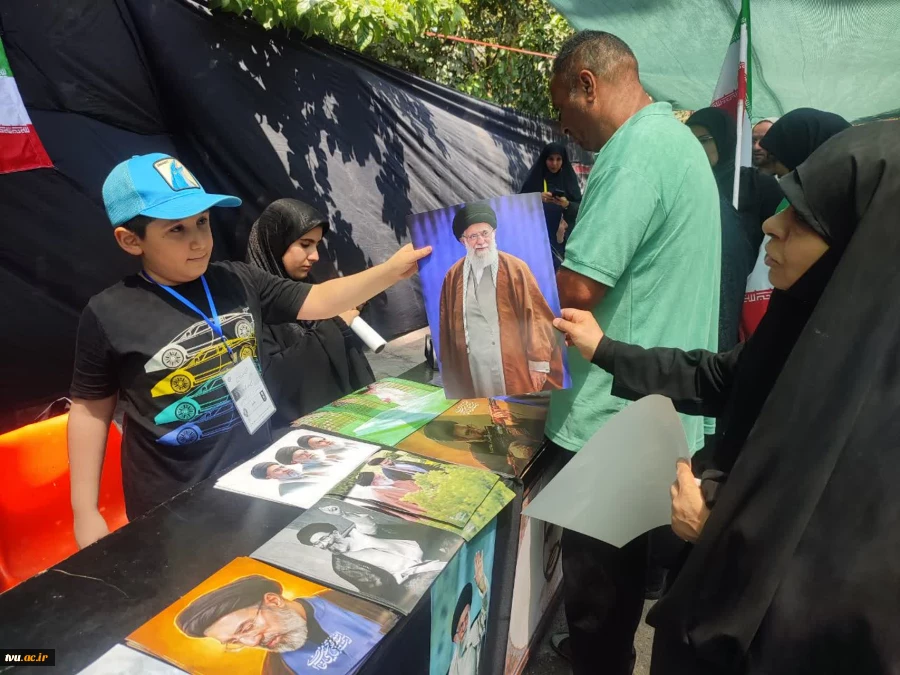 برپایی موکب خدمت‌رسانی دانشگاهیان دانشگاه ملی مهارت در مسیر وداع با رهبر شهید 3