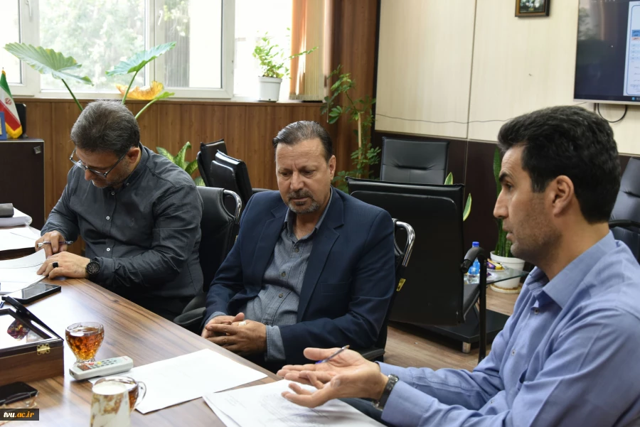 برگزاری نشست بررسی ساختار پیشنهادی دانشکده‌های ولیعصر، شمسی‌پور و انقلاب  3