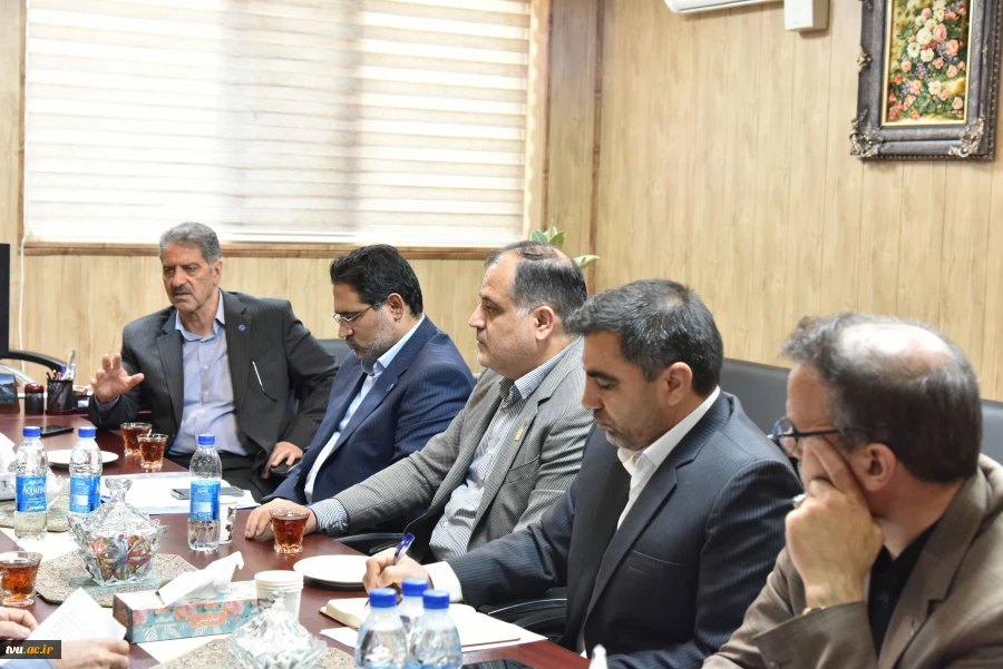 با حضور رییس دانشگاه برگزار شد؛جلسه ستاد اربعین حسینی دانشگاه ملی مهارت در راستای حضور پرشور دانشگاهیان در مراسم باشکوه پیاده روی اربعین حسینی 2