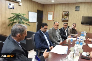 با حضور رییس دانشگاه برگزار شد؛جلسه ستاد اربعین حسینی دانشگاه ملی مهارت در راستای حضور پرشور دانشگاهیان در مراسم باشکوه پیاده روی اربعین حسینی 3