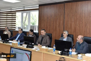 رئیس دانشگاه ملی مهارت در هشتمین جلسه شورای دانشگاه:

مشارکت همه‌جانبه تمام ارکان دانشگاه لازمه رسیدن به موفقیت در سطوح مختلف علمی و آموزشی 5