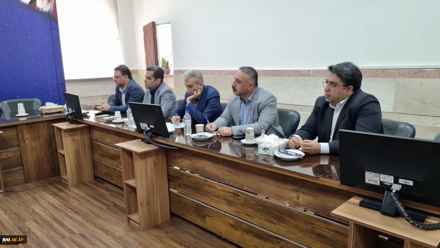 بازدید مشاوران رئیس دانشگاه و مدیران ستادی دانشگاه ملی مهارت  از دانشکده شهید شمسی‌پور 4