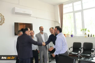 دیدار صمیمانه مدیران دانشگاه ملی مهارت با کارکنان سازمان مرکزی به مناسبت روز کارمند 8