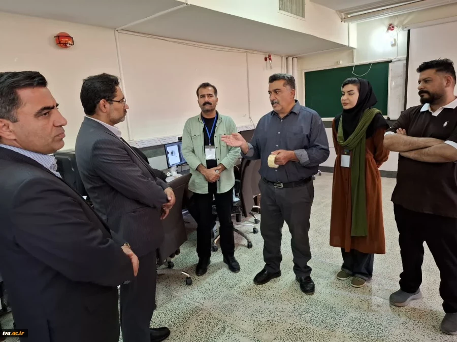 بازدید معاون فرهنگی و دانشجویی دانشگاه ملی مهارت از محل برگزاری سی‌وسومین جشنواره فرهنگی، هنری و قرآن و عترت 8
