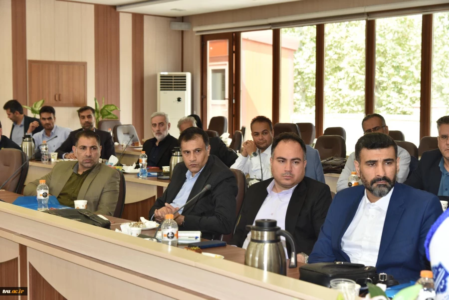 نشست تبیینی و تخصصی مدیران حراست دانشگاه ملی مهارت کشور برگزار شد 11