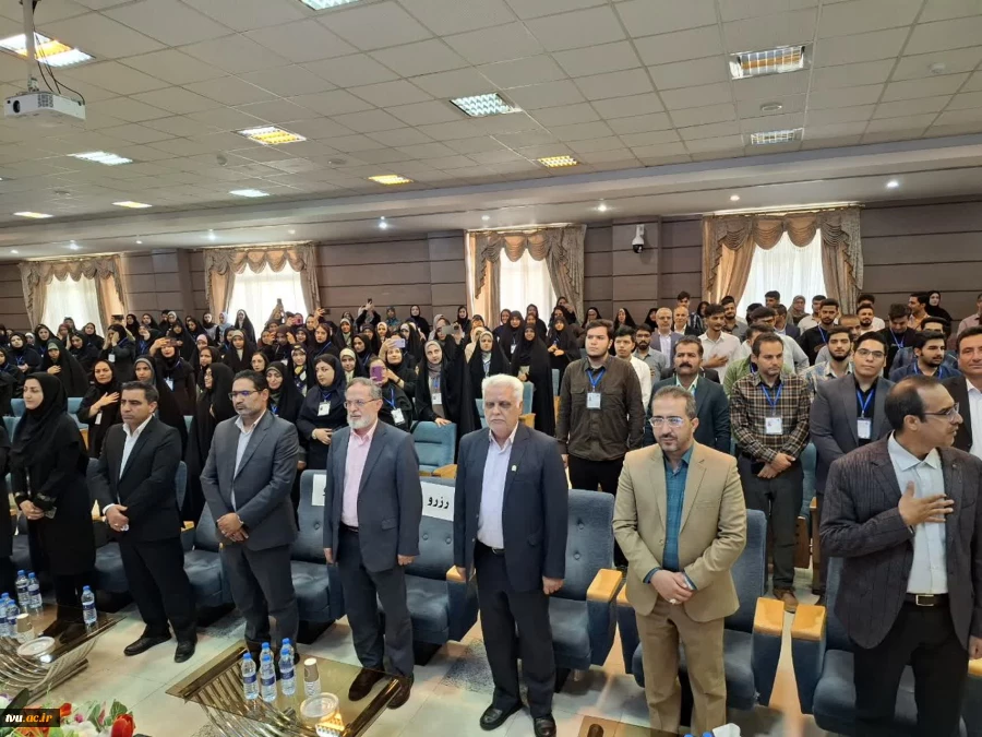 با حضور قائم‌مقام معاون فرهنگی و اجتماعی وزیر علوم، تحقیقات و فناوری برگزار شد؛

اختتامیه سی‌وسومین جشنواره فرهنگی و هنری قرآن و عترت دانشگاه ملی مهارت در شهرکرد 3